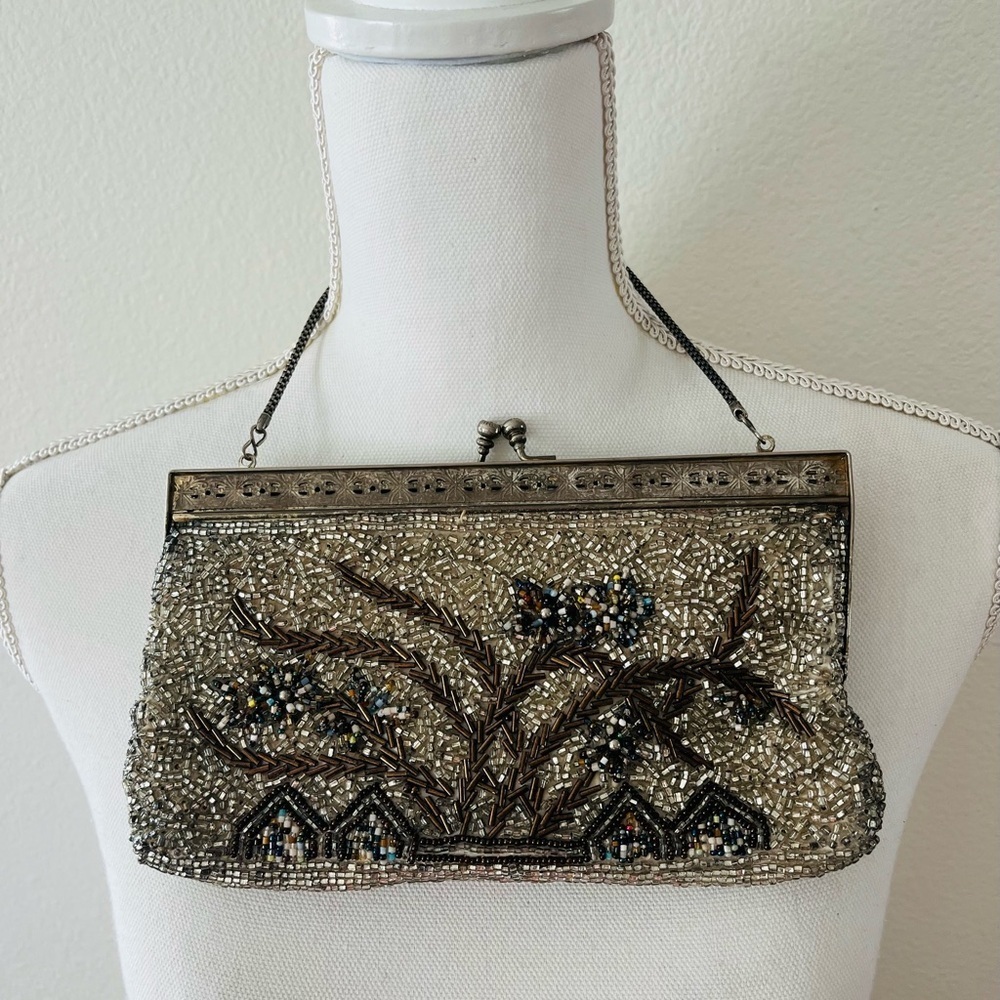 Vintage Elegant Beaded Evening Clutch